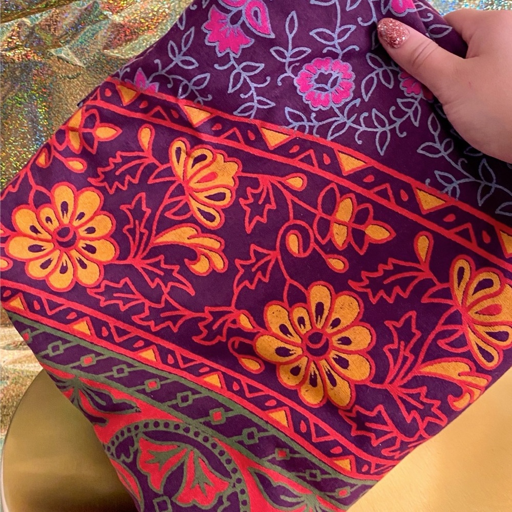 ⚡️Giant Multi-Colored Tapestry⚡️